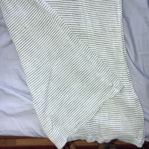 Charlotte RUSSE TOP - Picture 6 of 8